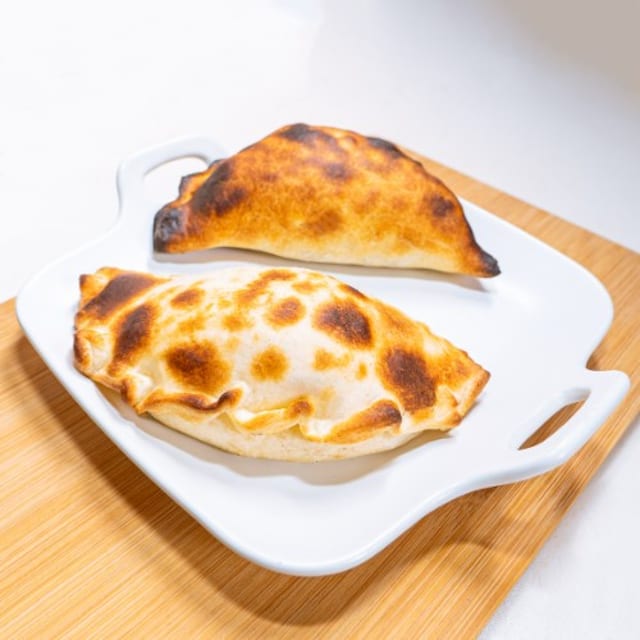 Regular Calzone.