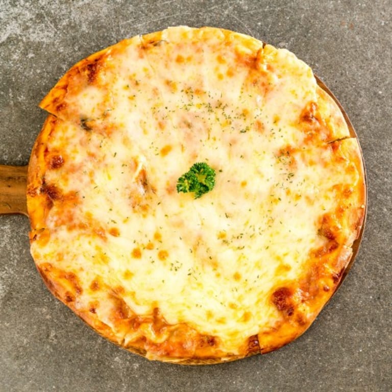 Delicious White Pizza Options